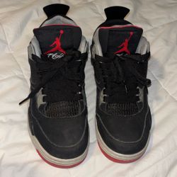 Jordan 4s