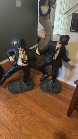 Blues brothers 3 foot tall
