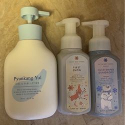 2 Winter Brand New Bath And Body Works Foaming Hand Soaps And Korean Lotion