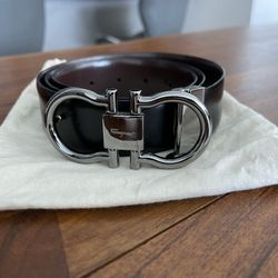 Ferragamo Men's Double-Gancini Reversible Leather Belt