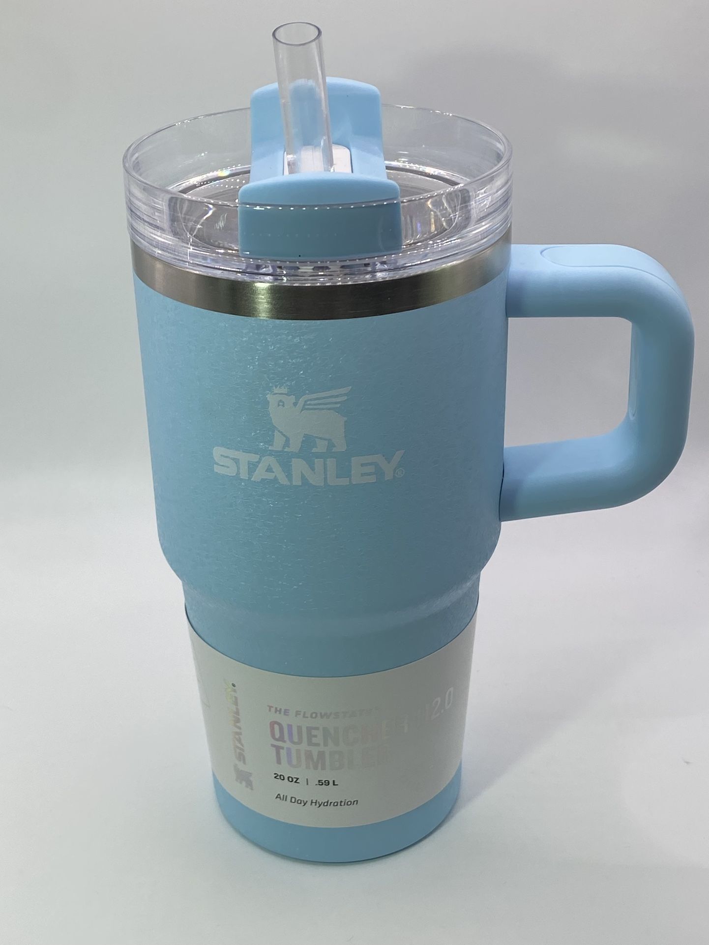 New Stanley 20oz Quencher H2.0 FlowState Tumbler With Handle, Blue Powder Crush