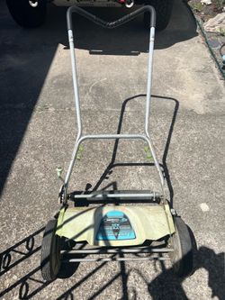 Push lawn mower