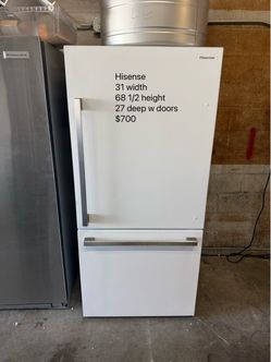 Hisense Bottom Freezer Refrigerator White