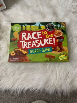 Race to the treasure board game