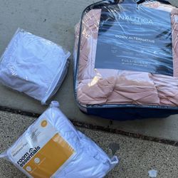 Twin XL Comforter and Sheets 