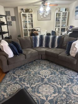 Couch / SOFA