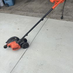 Black & Decker Electric Grass Edger