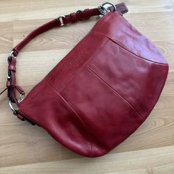 coach red bag cute with pendants