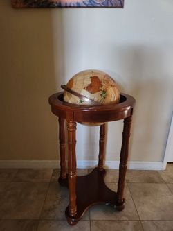 Table with Globe