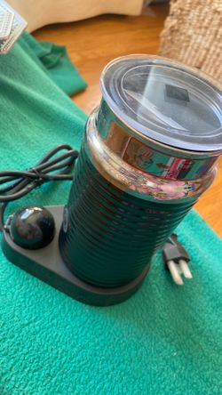 NESPRESSO milk frother