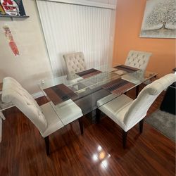 DINING SET
