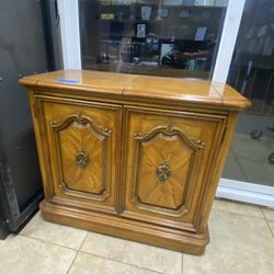 Vintage Furniture 