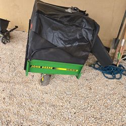 John Deere MC519 Leaf Bagger System 