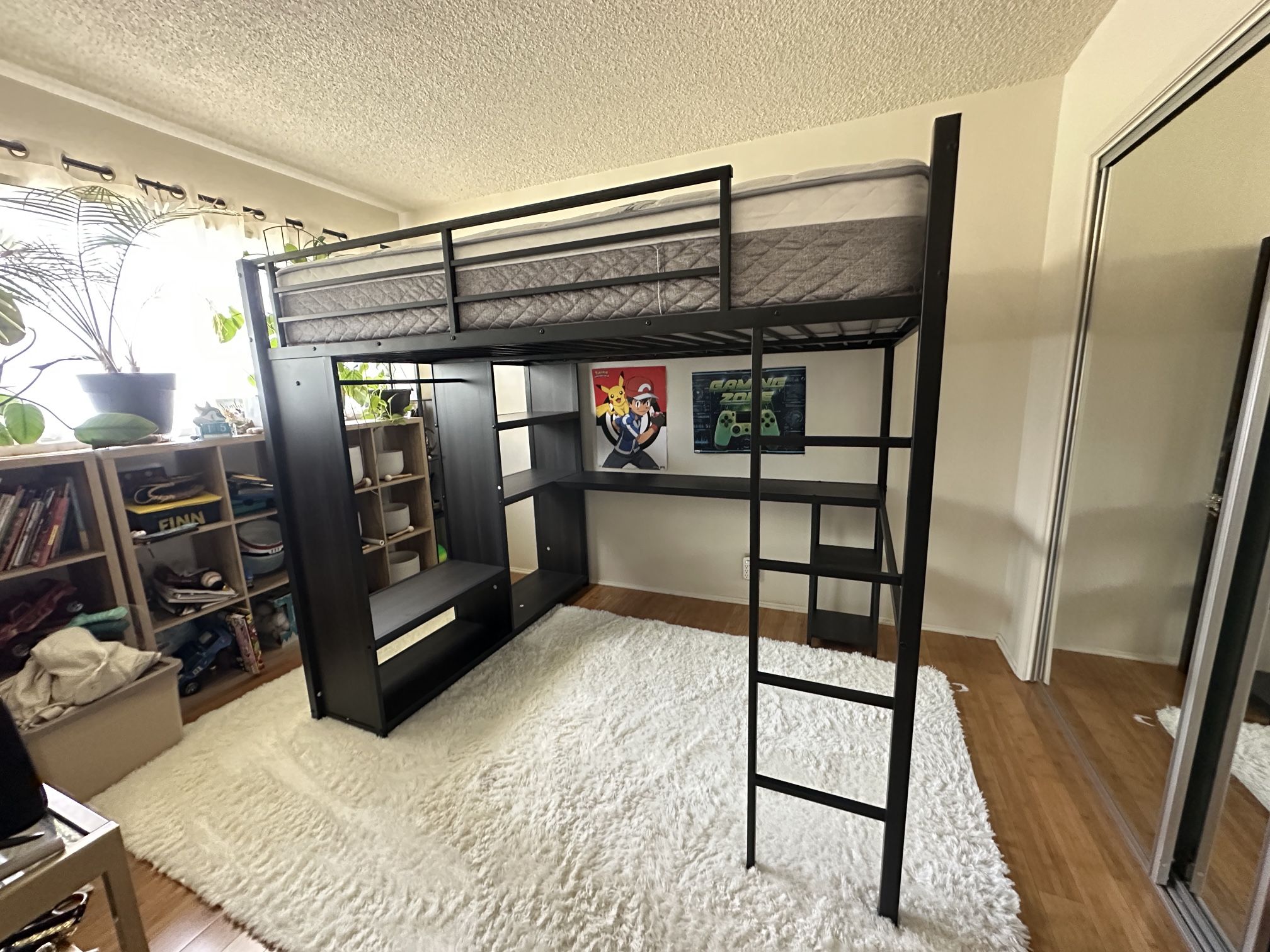 Queen Loft Bed W/ Desk & Shelves
