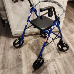 New Walker With Brakes And Seat 