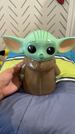 Disney Star Wars piggy bank baby yoda grogu