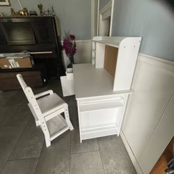 Child’s Study Desk