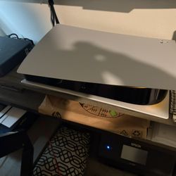 PS5 Disc Edition + 2TB Storage + 2 Controllers + PS5 Portal — $600