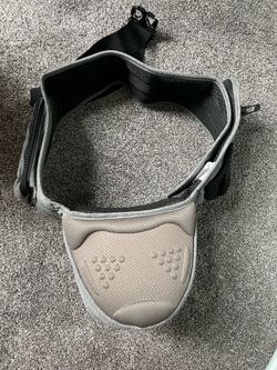 New without tags baby/toddler tip carrier