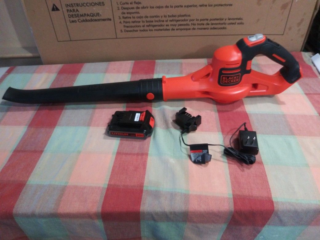 Black & Decker 20 V blower