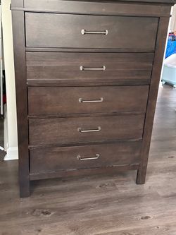 Queen Size Bedframe Set