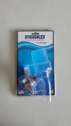 Perko pole light base