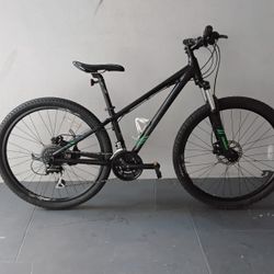 BICYCLE GIANT 24 SPEED SIZE 27,5 BRAND NEW 