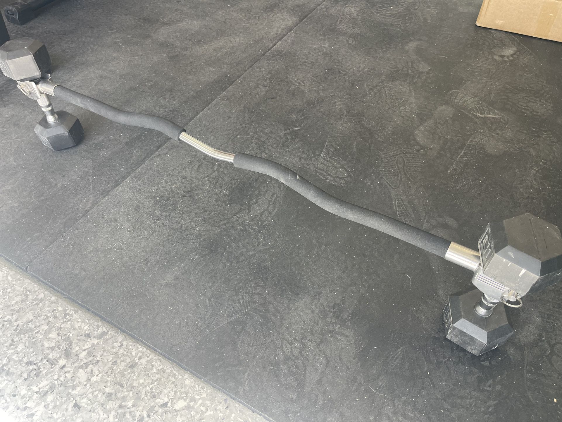 Curl Bar For Dumbbells