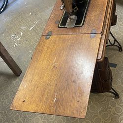 Singer Sewing Machine
