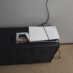 Play Station 5 With Games And Controller 