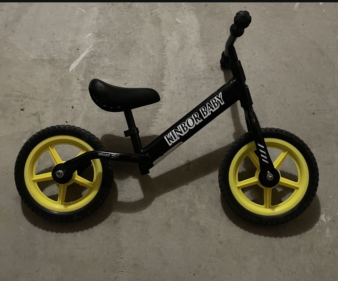 Balance Bike - Premium Lightweight Training Bike for Toddlers and Kids (Pedal-Free) - Ages 18 Months to 5 Years Black