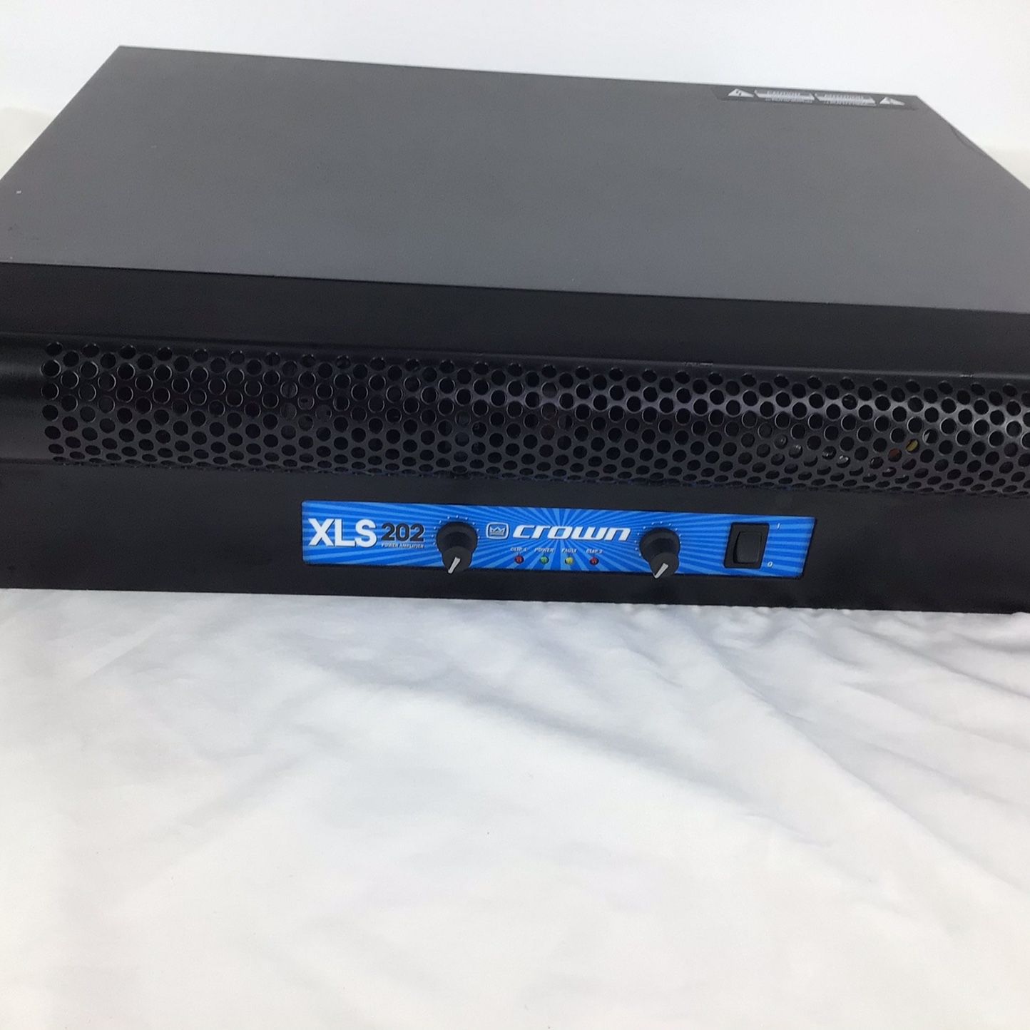 Crown XLS 202 Power Amplifier