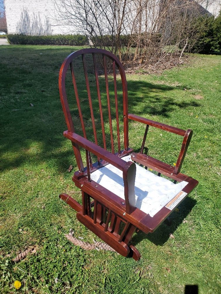 Beautiful Wooden  Rocking Chair Without Cushions