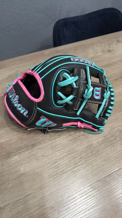 Wilson A2000