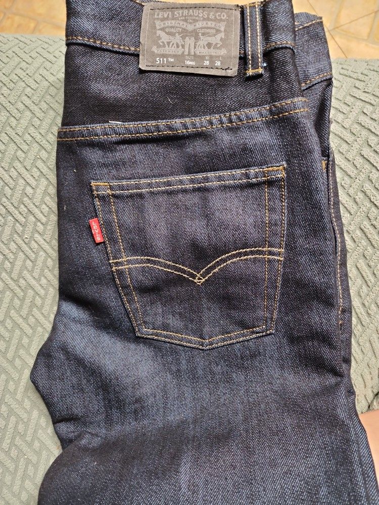 511 Slim 16 Reg. Levis
