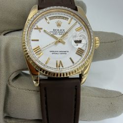 Rolex Day-Date 36 White Roman 18k yellow Gold