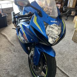 2017 Suzuki Gsxr