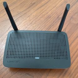 Linksys AC12000 Dial-Band Wi-Fi Router 