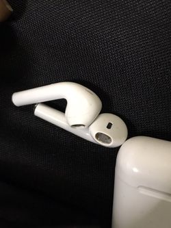 AirPods