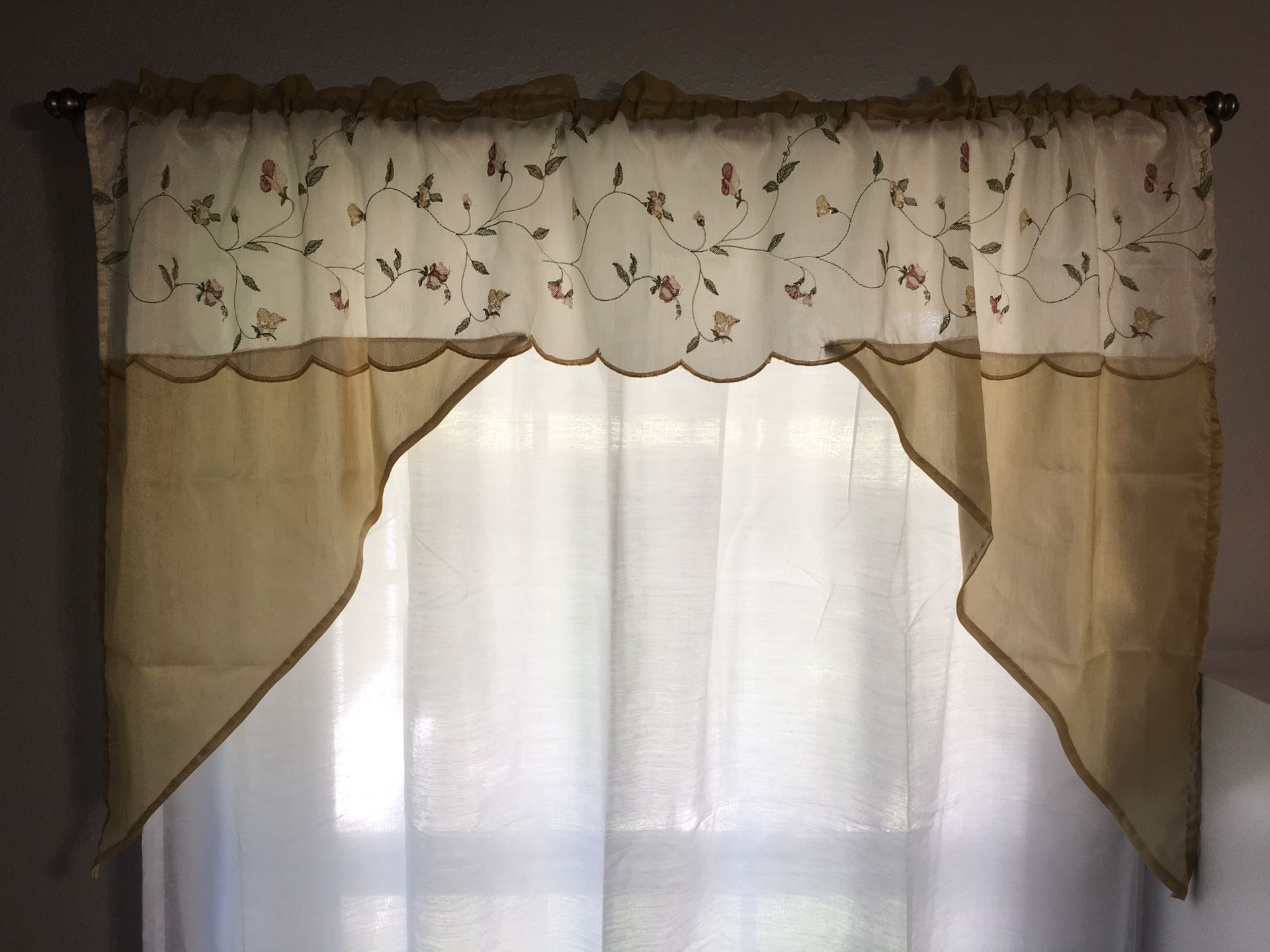 Curtains, semi- sheer, 1 set