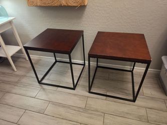 Set of 2- Matching End Tables