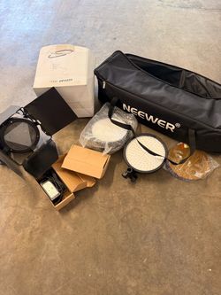 NEEWER 3-Light Photography Kit – 2 LED + Studio Light – UNUSED