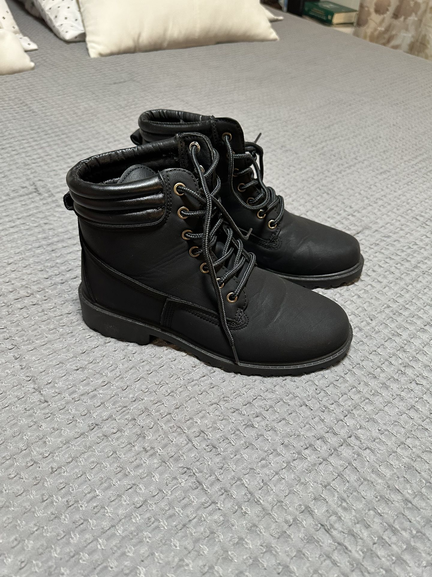 Women Boots