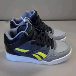 Like New Boys Size 12 Hightop REEBOKS