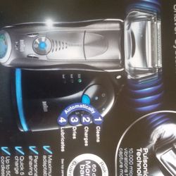 Electric Razor, Almost New
