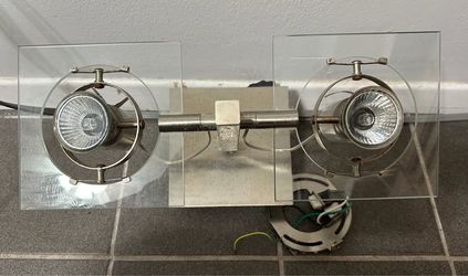 Wall or ceiling halogen light