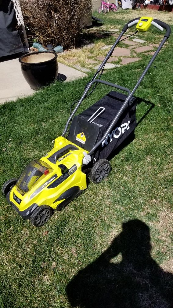RYOBI 40v Lithium battery powered lawnmower