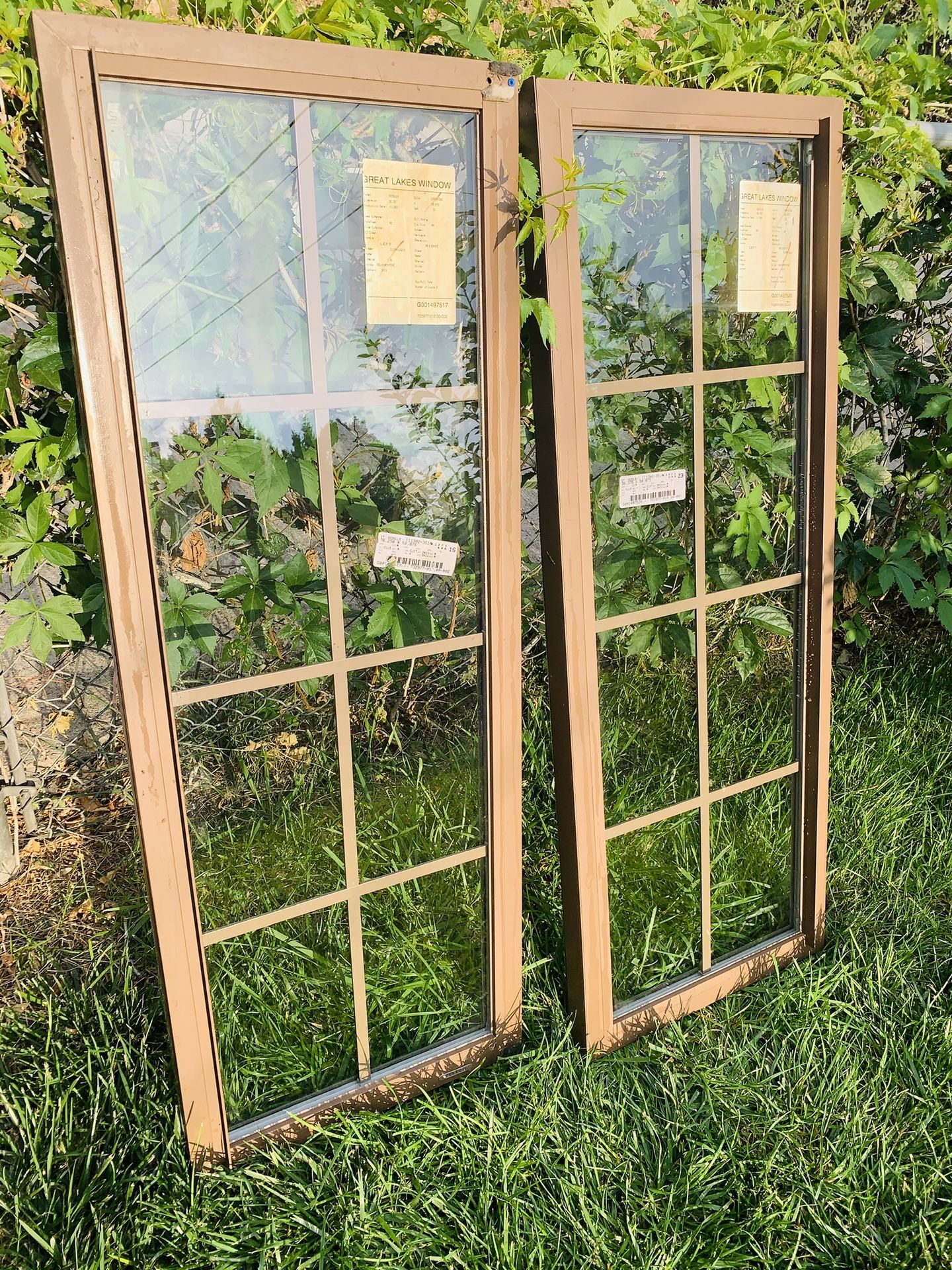 Slider, side by side 36.75x50.875 brown with grids