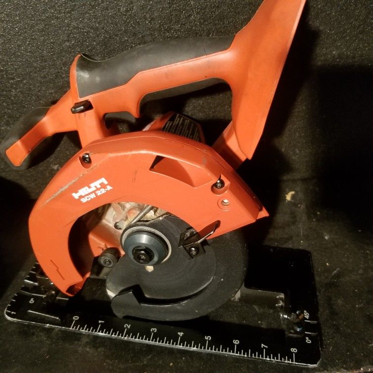 Hilti Skilsaw Circular Saw for Sale in Kent, WA OfferUp