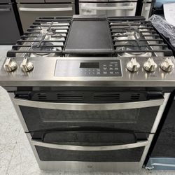 GE 30 in. 30 in. 6.7 cu. ft. Slide-In Double Oven Gas Range in Stainless Steel with Griddle